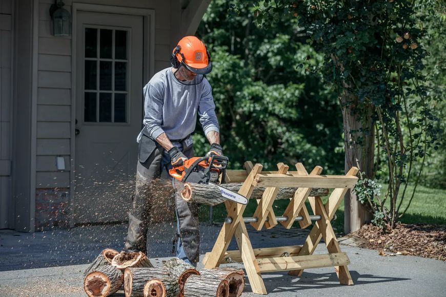 Купити Пила ланцюгова бензинова HUSQVARNA 130 (1.5кВт/35см) в Україні у Tools Store