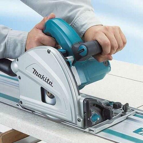 Купити Професійна ручна заглибна дискова пила Makita SP 6000 : 1300 Вт, 165мм, 55мм глибини погружна циркулярка в Україні у Tools Store