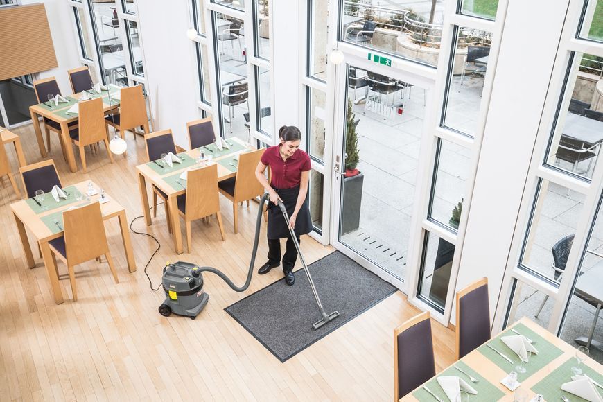 Купити Професійний пилосос Karcher NT 22/1 Ap : 1300Вт, бак 22л, прибирання сухе/вологе в Україні у Tools Store