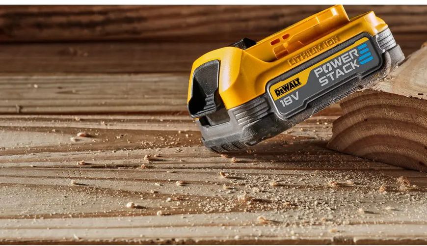 Аккумуляторная батарея PowerStack DeWALT DCBP034 : 18V 1.7Ah Li-Ion DCBP034 фото