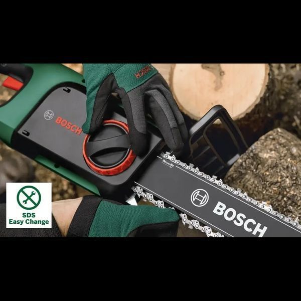 Мощная электрическая цепная пила Bosch UniversalChain 40 : 1800Вт, длина шина 40 см (06008B8402) 06008B8402 фото