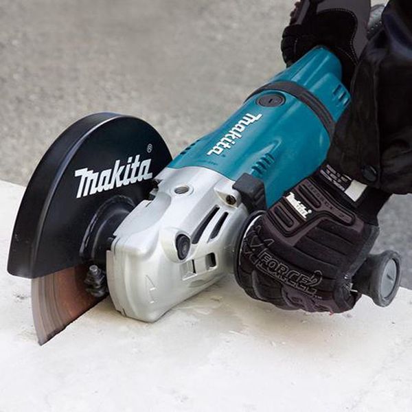 Мощная электрическая угловая шлифмашина (болгарка) MAKITA GA9020RF: 2200 Вт, 230мм 1940 фото