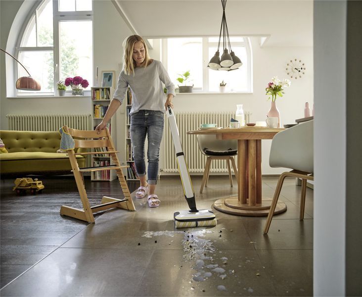 Купити Очищувач підлоги акумуляторний KARCHER FC 7 Cordless (швабра) в Україні у Tools Store