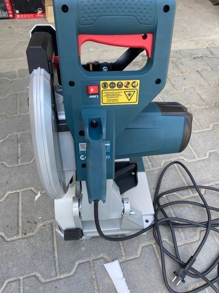 Купити Відрізна пила по металу Bosch GCD 12 JL: 2000Вт, 1500 об/хв., диск 305 мм в Україні у Tools Store