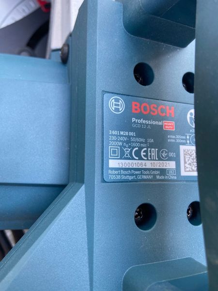 Отрезная пила по металлу Bosch GCD 12 JL: 2000Вт, 1500 об/мин, диск 305 мм 0601B28000 фото