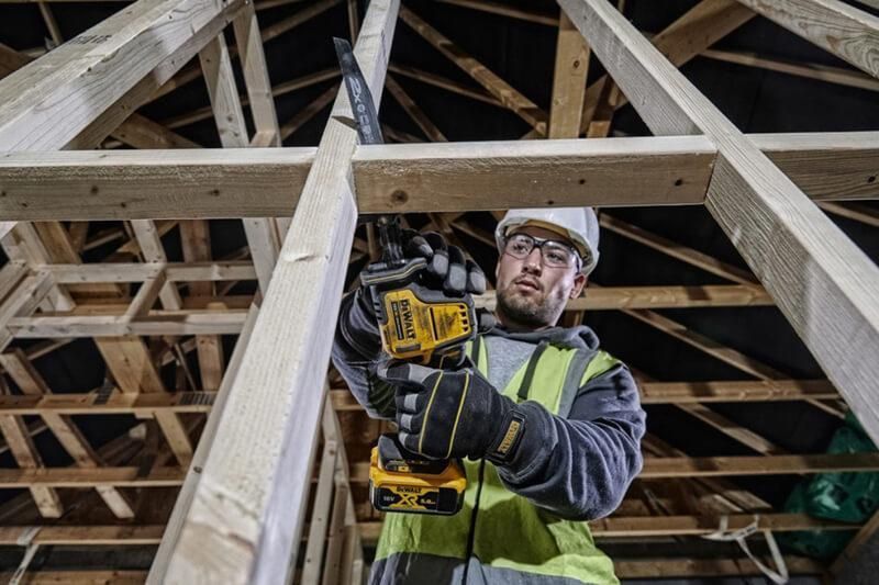 Пила сабельная аккумуляторная DEWALT DCS369N (18В/каркас) DCS369N фото