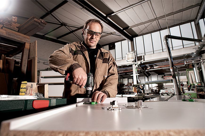 Купити Акумуляторний дриль-шуруповерт Metabo PowerMaxx BS Basic LC 12 : 34 Нм, кейс шуруповерт для дому (600984500) в Україні у Tools Store