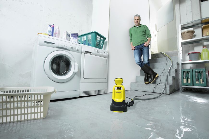 Насос дренажний Karcher SP 2 Flat для чистої води : 250 Вт, 6000 л/г, 7м занурення, вага 3.8 кг 1.645-501.0 фото