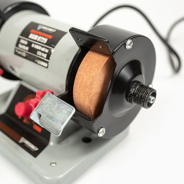 Мощное электроточило Forte BGM0725 с функцией гравировки и резьбы: 250 Вт, диск 75 мм, 11000 об/мин, 68004 фото