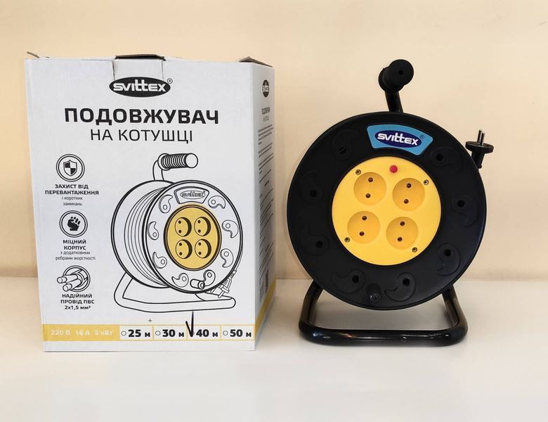 Качественный удлинитель на катушке для сада с термозащитой SVITTEX SV-005 30м 2х1,5мм электрический удлинитель SV-005 фото