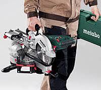 Купити Потужна торцювальна пила Metabo KGS 305 M New : 2.0 кВт, диск 305 мм х 30 мм, 613305000 в Україні у Tools Store