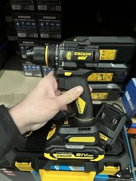 Шуруповерт аккумуляторный ZEGOR CDPP-21BLH (2акум.21В 2Ач/зарядный/кейс/ударный) CDPP-21BLH фото
