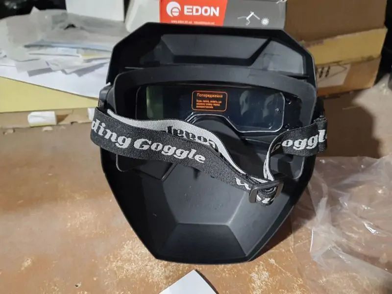 Маска сварщика с автозатемнением EDON ED-5000 ED5000 фото