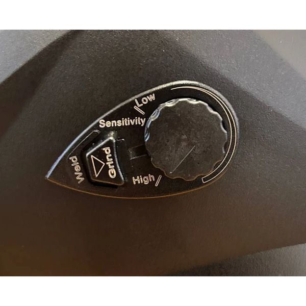 Купити Маска зварювальника GTM Advanced хамелеон (SUN5/SUN7C GTM) (872752) в Україні у Tools Store