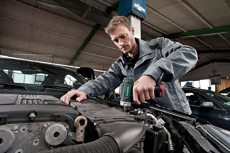 Аккумуляторный шуруповерт Metabo PowerMaxx BS Quick (+2 акб 2.0 А/ч, 12В) 600156500 600156500 фото