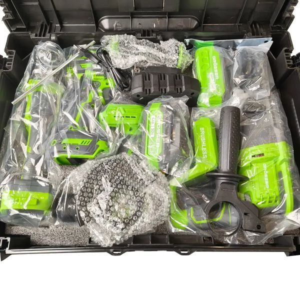 Купити Набір акумуляторний GROSSER SET 482 (GCD 520T/GTW 520N/GAG 120KBS/GRH 260/2акум.20В 4Аг+8Аг/зарядний/кейс) в Україні у Tools Store
