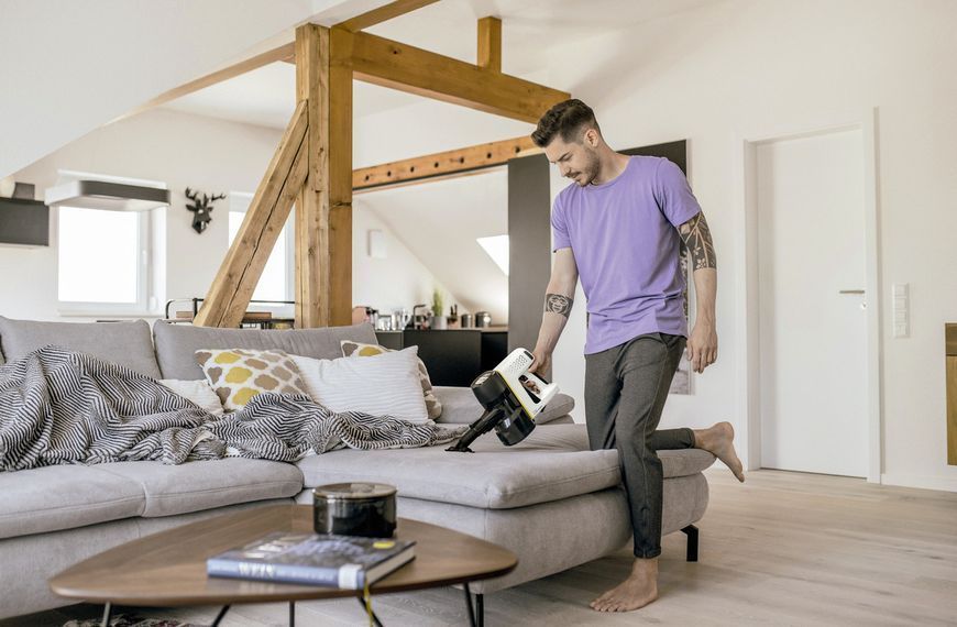 Купити Порохотяг акумуляторний KARCHER VC 4 Cordless myHome 1.198-630.0 (швабра) в Україні у Tools Store