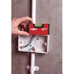 Уровень строительный 10см MILWAUKEE MiniBox 4932459100 4932459100 фото