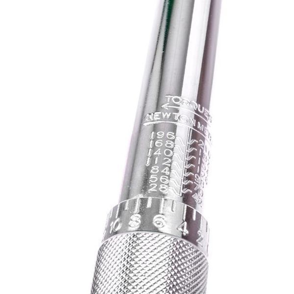 Купити Потужний ключ динамометричний 1/2" 28-210NM INTERTOOL XT-9006 в Україні у Tools Store