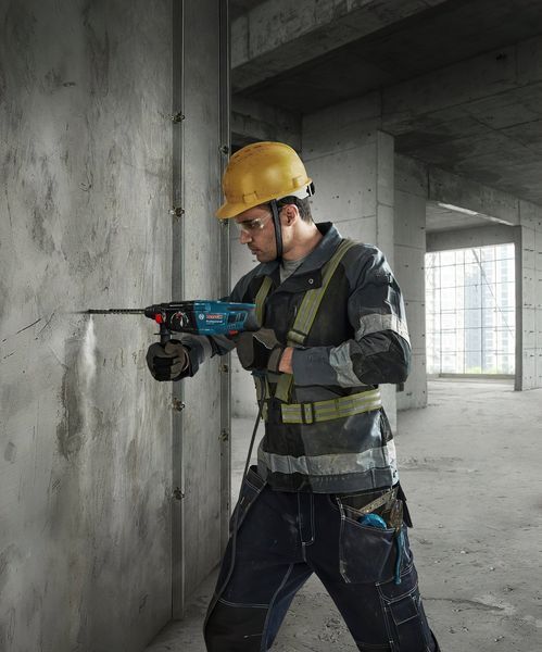 Купити Професійний ударний електричний прямий перфоратор Bosch GBH 220 : 720 Вт, 2 Дж в Україні у Tools Store