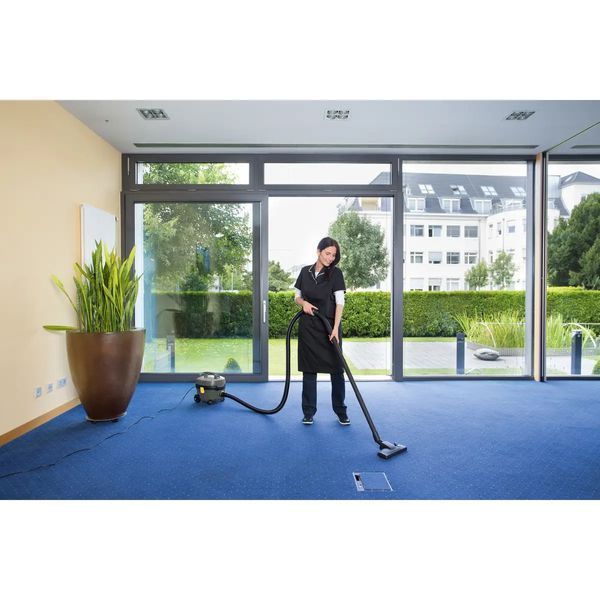 Купити Порохотяг KARCHER T 7/1 Classic в Україні у Tools Store