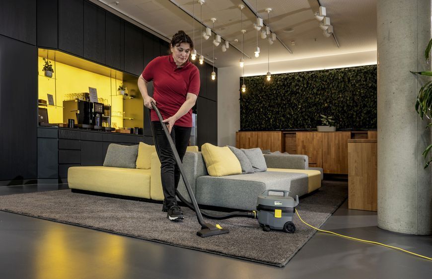 Купити Порохотяг KARCHER T 7/1 Classic в Україні у Tools Store