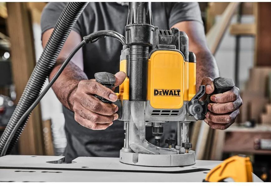 Фрезер DEWALT DWE625KT (кейс) DWE625KT фото
