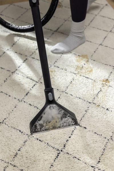 Купити Порохотяг KARCHER SE 5 (миючий) (1.081-230.0) в Україні у Tools Store