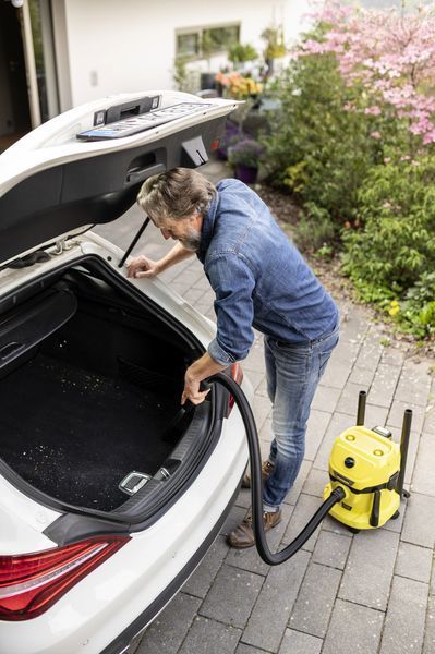 Купити Порохотяг акумуляторний KARCHER WD 2-18 (2.5а і зарядка) в Україні у Tools Store