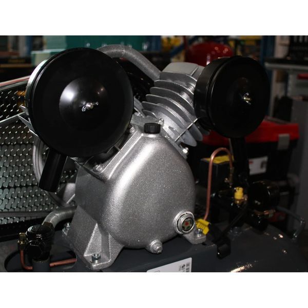 Купити Компресор повітряний ремінний GTM KCJ2070-100L в Україні у Tools Store