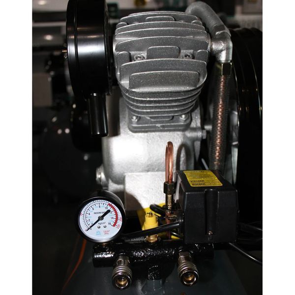 Купити Компресор повітряний ремінний GTM KCJ2070-100L в Україні у Tools Store
