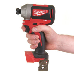 Купити Набір акумуляторного інструменту Milwaukee M18 CBLPP2A-402C : дриль-шурупокрут, гайкокрут в Україні у Tools Store