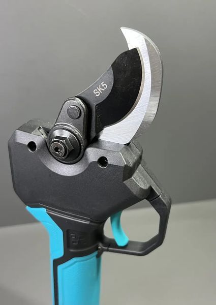 Купити Секатор акумуляторний RIKER RPS 20/50K (20В/каркас) в Україні у Tools Store
