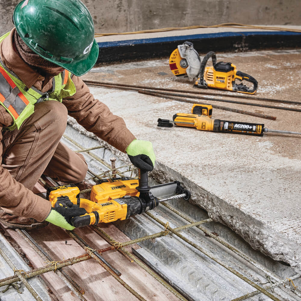 Купити Професійний перфоратор акумуляторний безщітковий SDS-Plus DeWALT DCH263P1 : 3 Дж, 18V, SDS-Plus в Україні у Tools Store