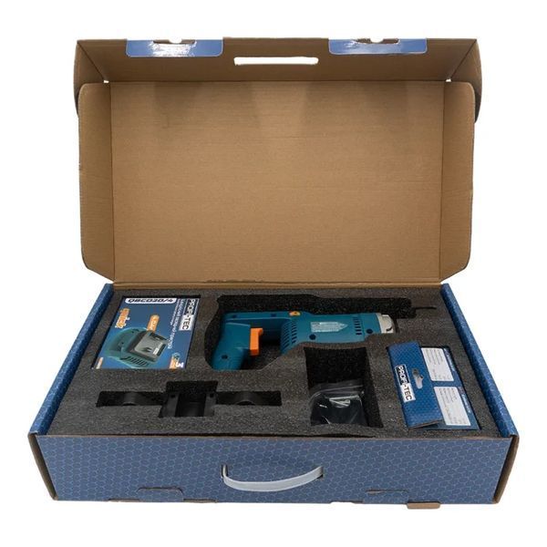 Вибратор глубинный аккумуляторный PROFI-TEC PCV1535 008108 (1акум.20В 8Ач/зарядный/булава 1.5м) 008108 фото