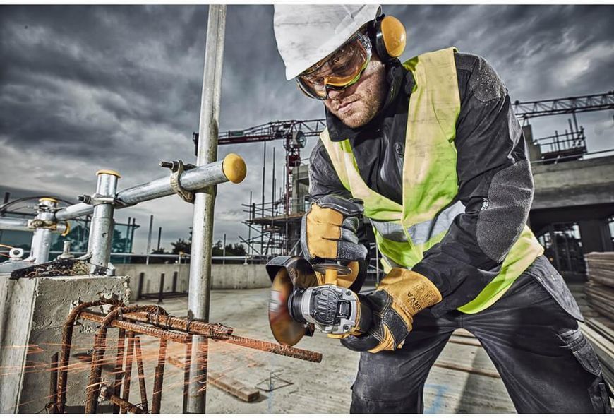 Аккумуляторная угловая шлифмашина DeWALT DCG406N (без аккума и зарядки) DCG406N фото