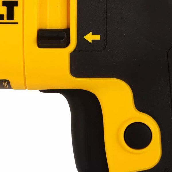Перфоратор сетевой SDS-Plus DeWALT D25143K: 3.2Дж, 900Вт, 1450 уд/мин, 5350 об./мин. D25143K фото
