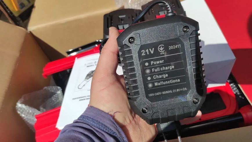 Купити Газонокосарка акумуляторна EDON LM-42/1000BL (2акум.21В+21В 4Аг/зарядний) в Україні у Tools Store