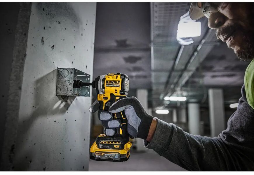 Купити Шурупокрут ударний акумуляторний безщітковий DeWALT DCF850E1T в Україні у Tools Store