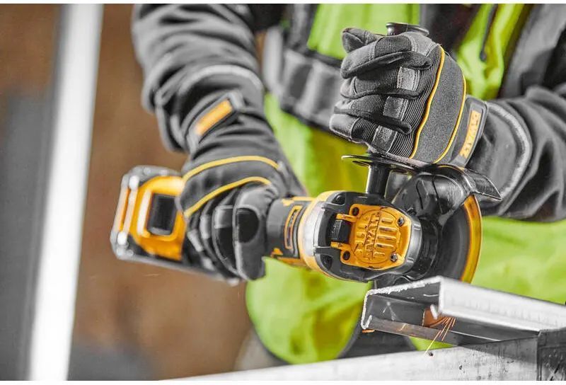 Купити Шліфмашина кутова акумуляторна DEWALT DCG416VSN (18В/каркас/регуляція) в Україні у Tools Store