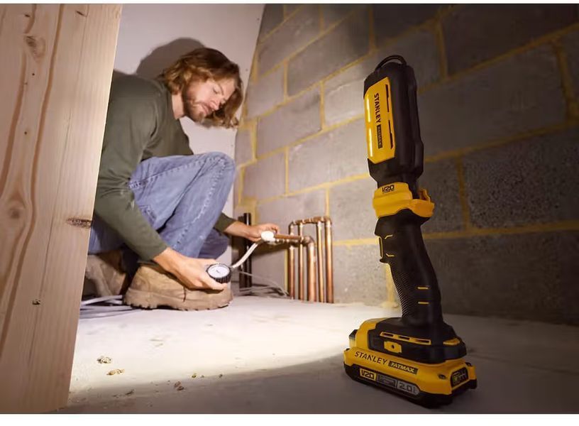 Купити Ліхтар світлодіодний акумуляторний STANLEY FATMAX SFMCL050B (18В/каркас) в Україні у Tools Store