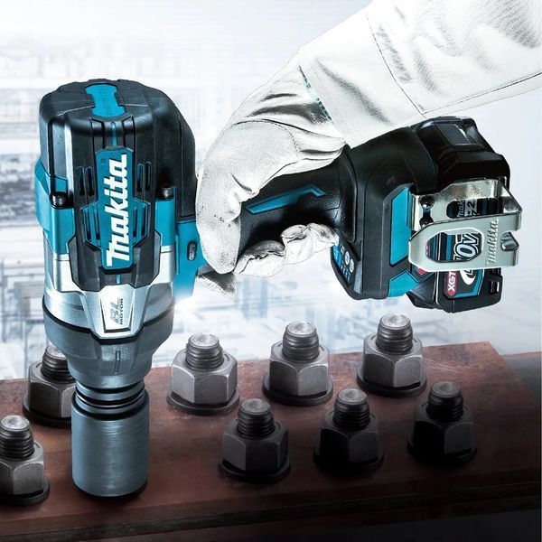 Гайковерт аккумуляторный MAKITA TW001GM201 (2акум.40В 4Ач/зарядный/кейс/1800Нм) TW001GM201 фото